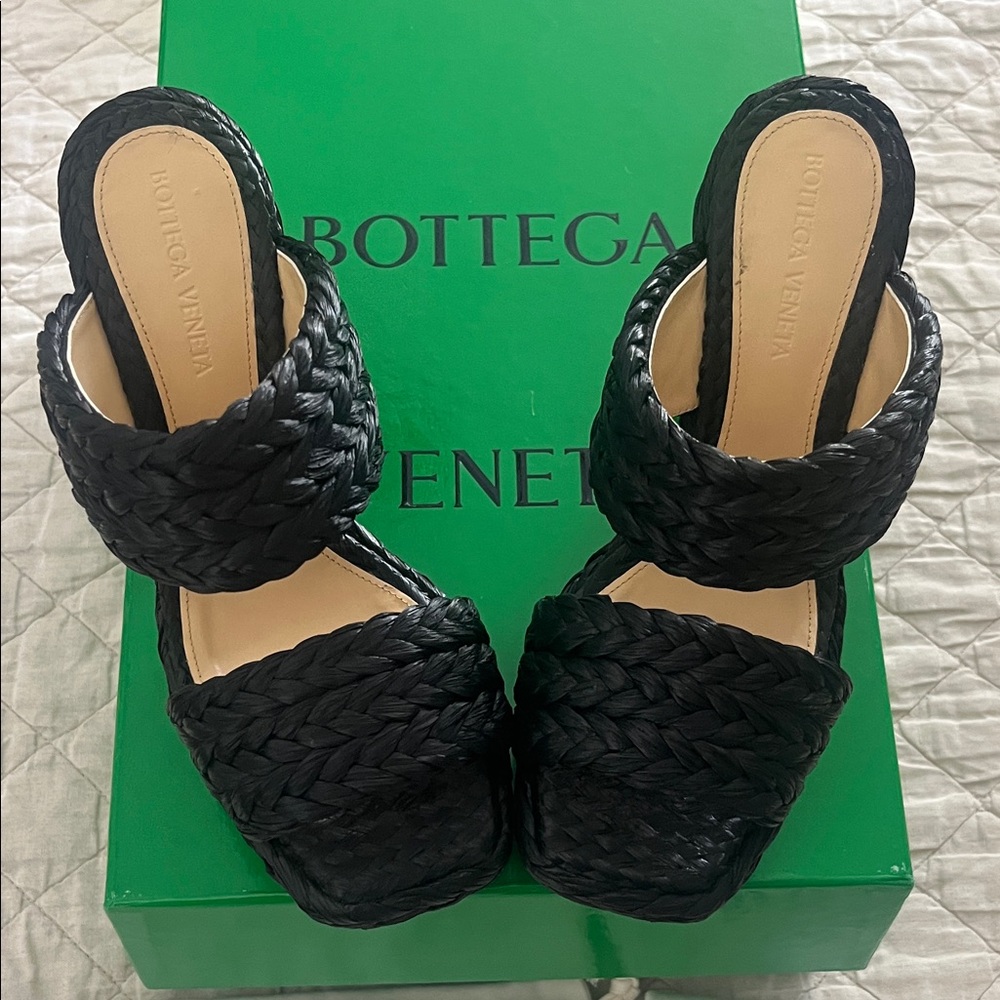 Bottega Veneta Black Jute Braided Double-Band Slide Sandals